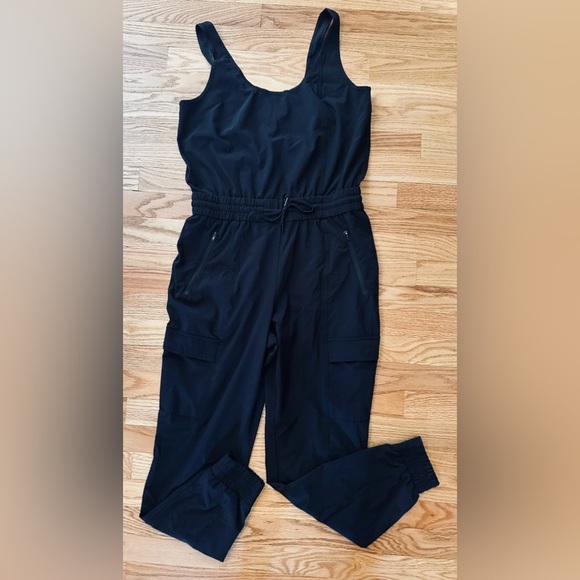 Athleta Unbound Black Jumpsuit - Size Small - Picture 1 of 11